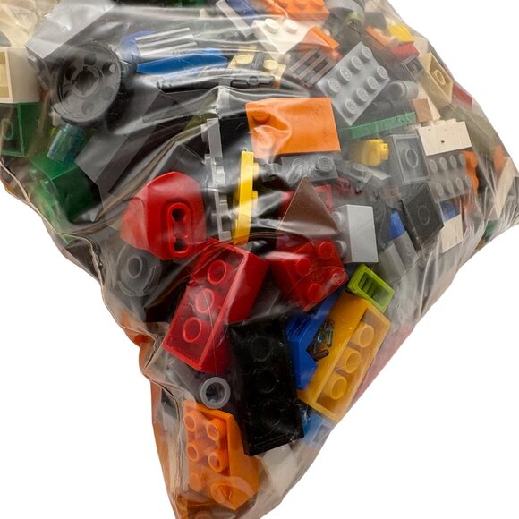Mixed Lego Building Blocks 27 Oz Assorted Colors & Shapes Bulk Lot - Picture 4 of 4